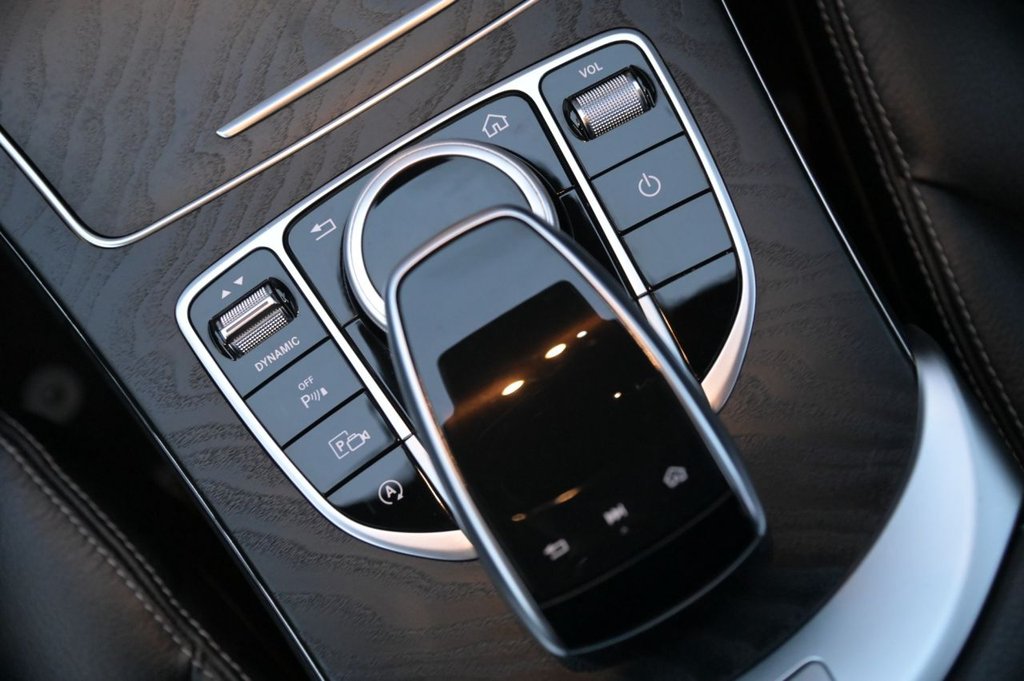 Used Mercedes-Benz C Class 2019 for sale - 76632516: Photo 20