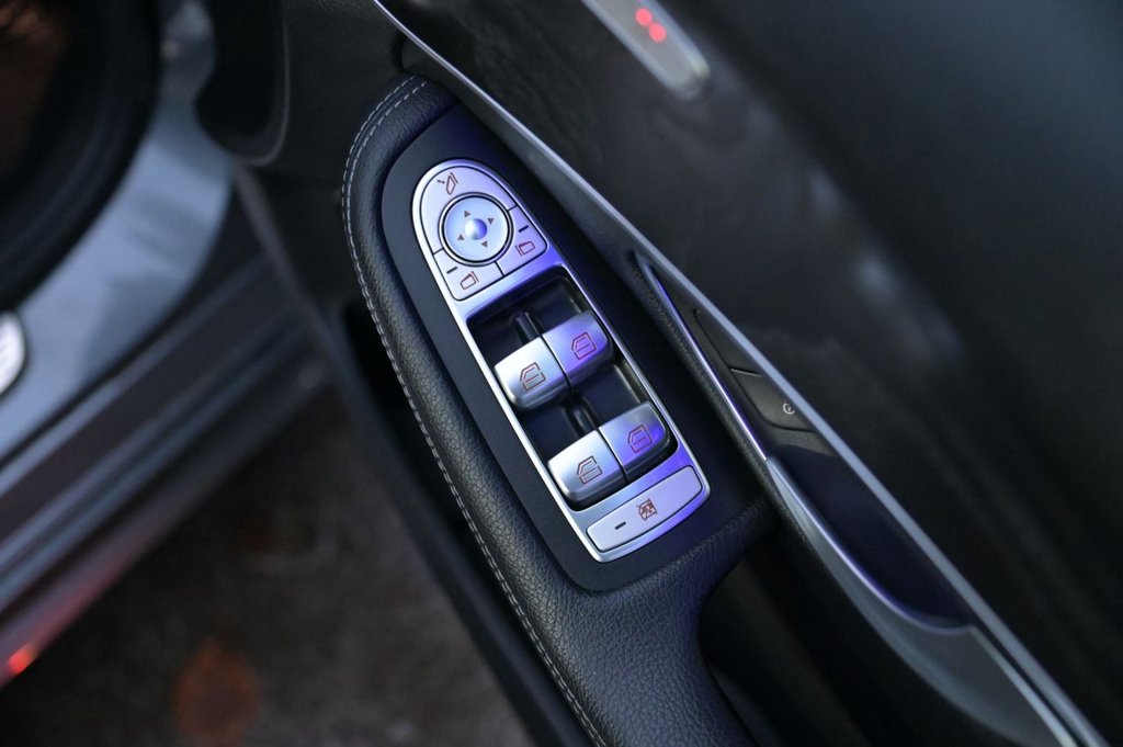 Used Mercedes-Benz C Class 2019 for sale - 76632516: Photo 26