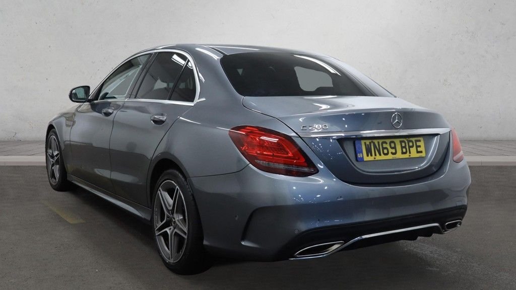 Used Mercedes-Benz C Class 2019 for sale - 76632516: Photo 3