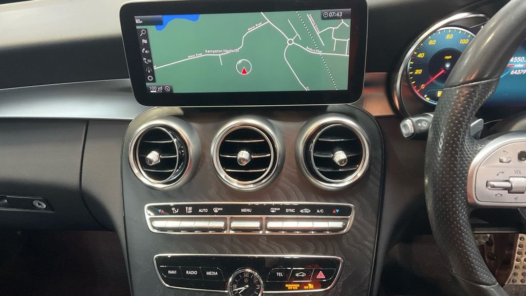 Used Mercedes-Benz C Class 2019 for sale - 76632516: Photo 9