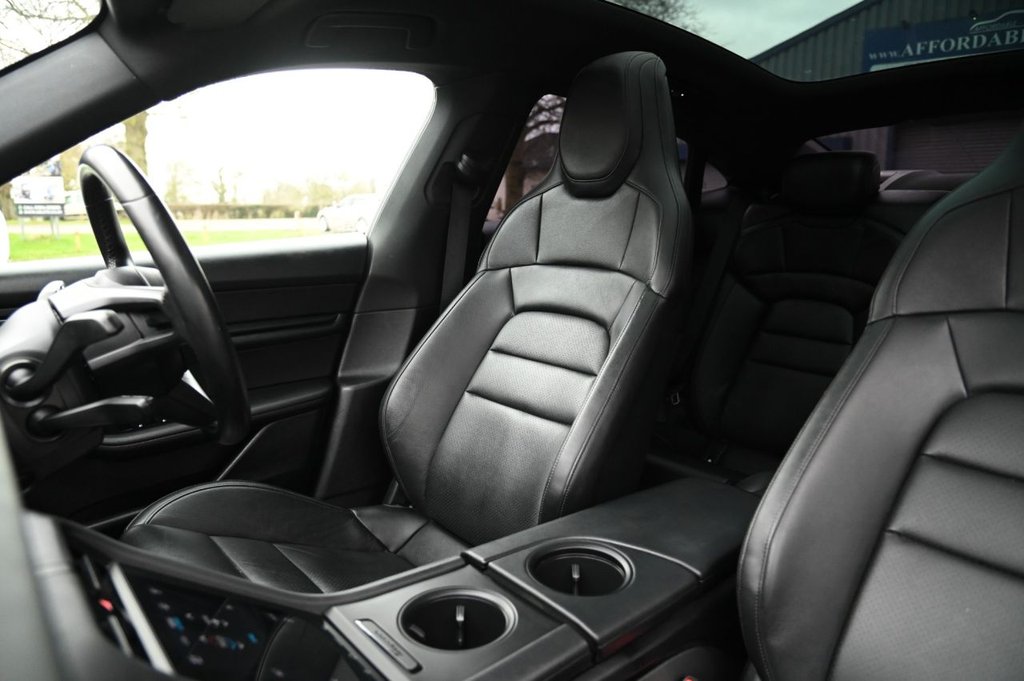 Used Porsche Taycan 2021 for sale - 77227541: Photo 28