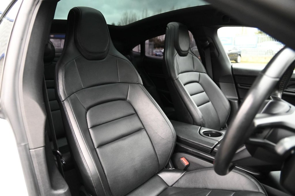 Used Porsche Taycan 2021 for sale - 77227541: Photo 34