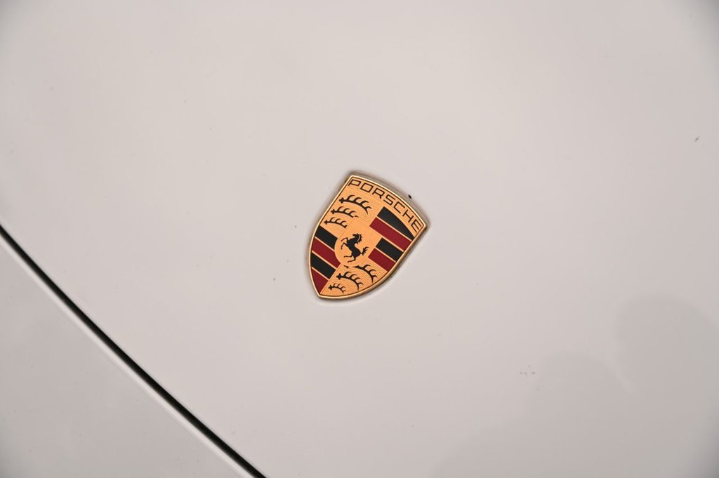 Used Porsche Taycan 2021 for sale - 77227541: Photo 37