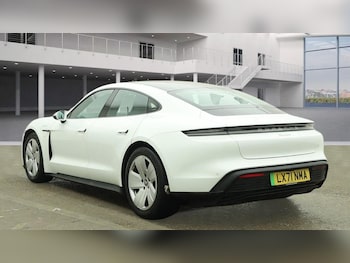 Used Porsche Taycan 2021 for sale - 77227541: Photo