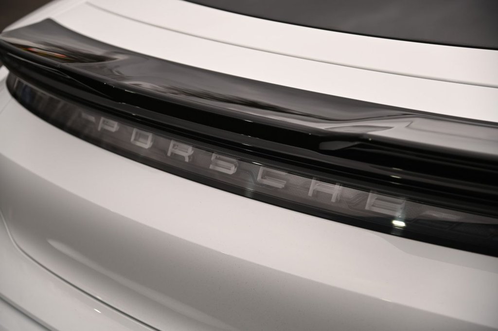 Used Porsche Taycan 2021 for sale - 77227541: Photo 50