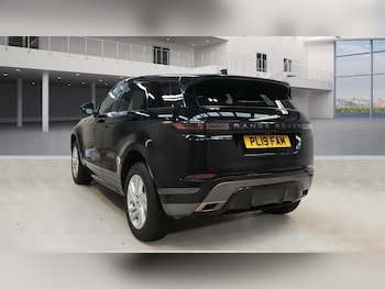 Used Land Rover Range Rover Evoque 2019 for sale - 76010125: Photo 3