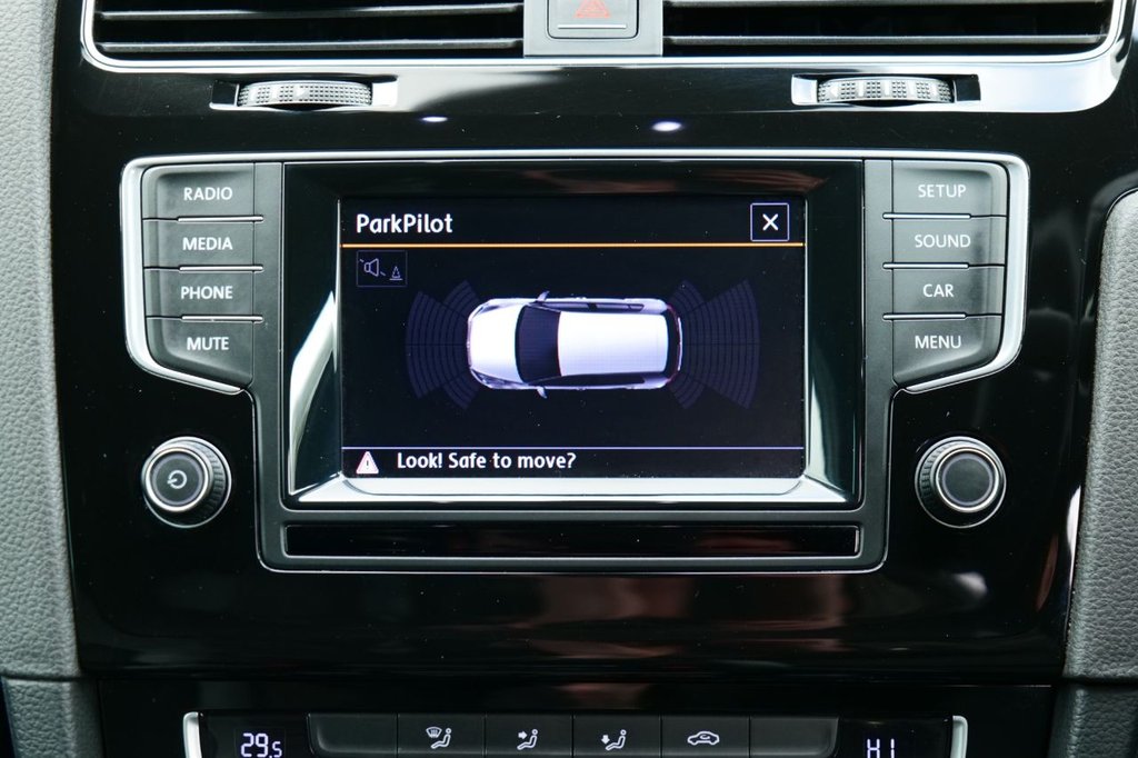 Used Volkswagen Golf 2015 for sale - 78110228: Photo 18