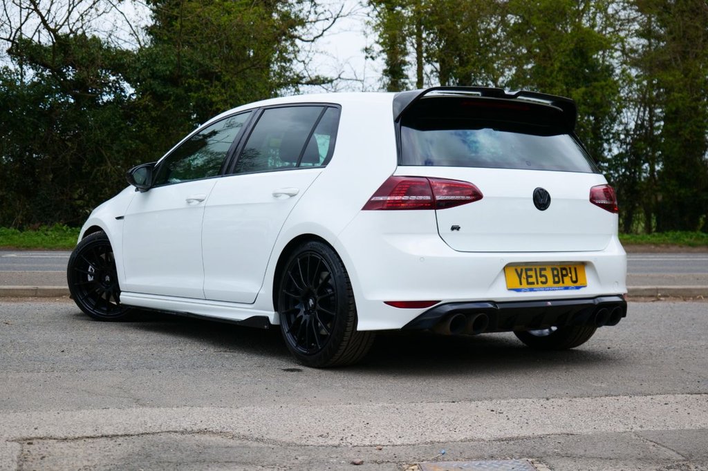 Used Volkswagen Golf 2015 for sale - 78110228: Photo 2