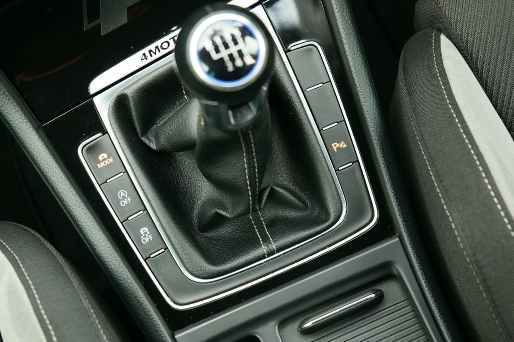 Used Volkswagen Golf 2015 for sale - 78110228: Photo 21