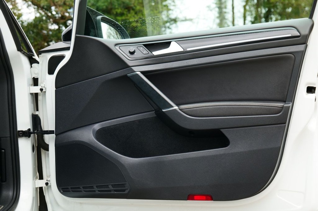 Used Volkswagen Golf 2015 for sale - 78110228: Photo 28