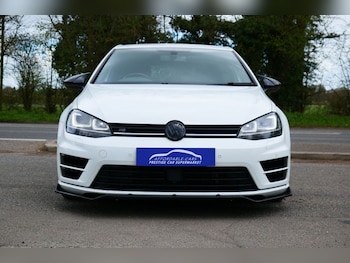 Used Volkswagen Golf 2015 for sale - 78110228: Photo