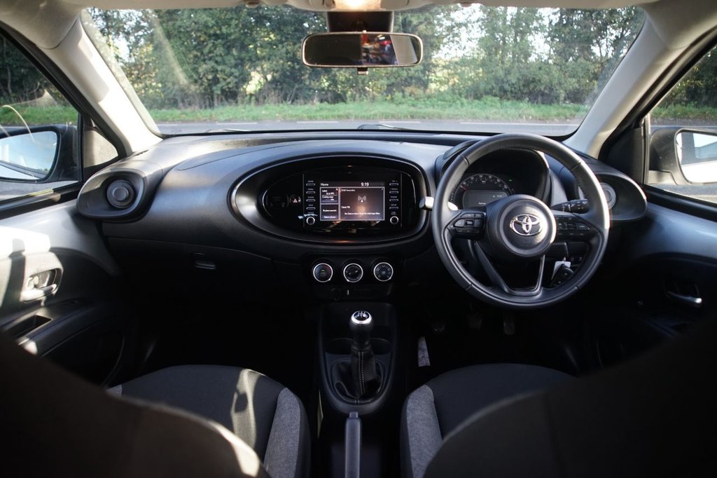 Used Toyota Aygo X 2023 for sale - 76848162: Photo 3