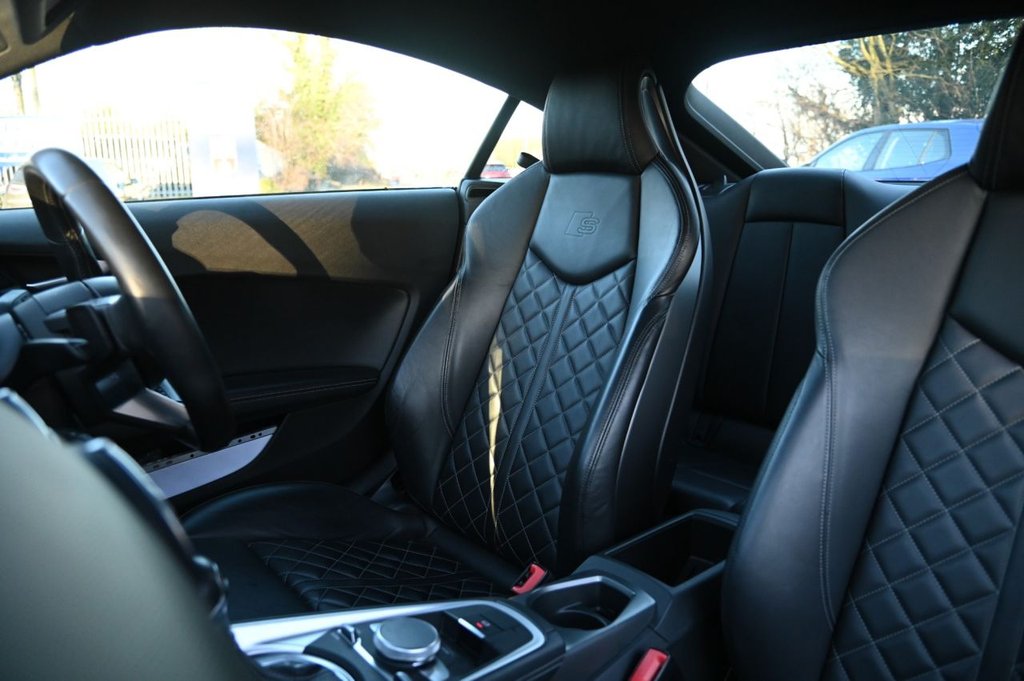 Used Audi TTS 2015 for sale - 77096681: Photo 2