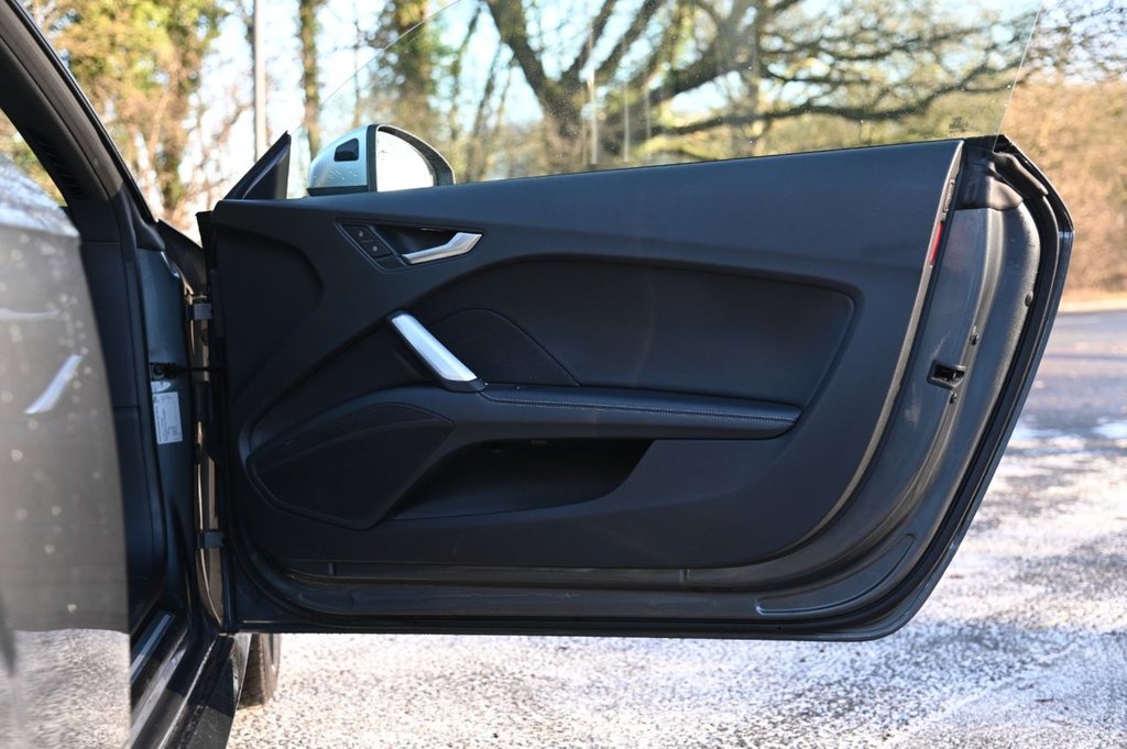 Used Audi TTS 2015 for sale - 77096681: Photo 30