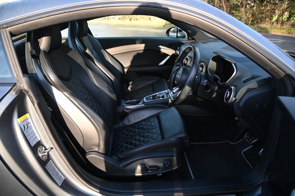 Used Audi TTS 2015 for sale - 77096681: Photo 32