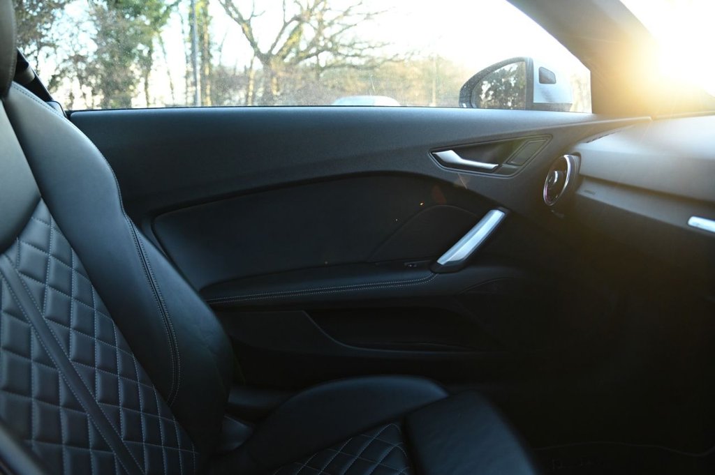 Used Audi TTS 2015 for sale - 77096681: Photo 8