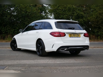 Used Mercedes-Benz C Class 2019 for sale - 79254425: Photo
