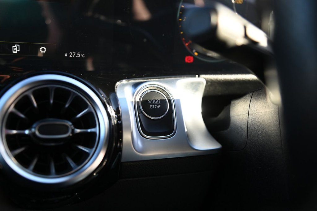 Used Mercedes-Benz EQB 2022 for sale - 77369762: Photo 16