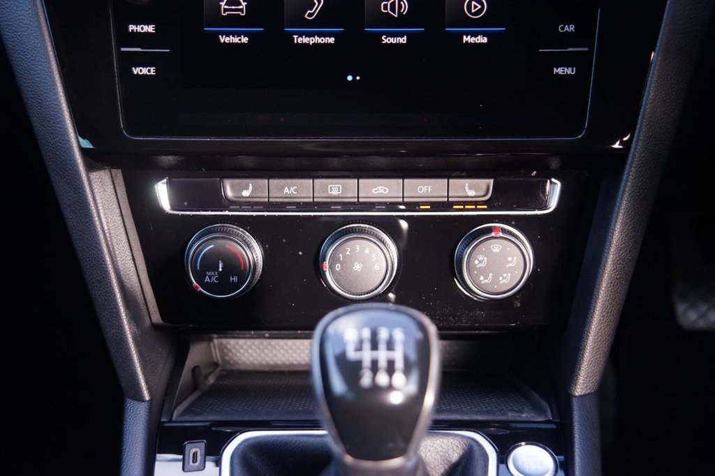 Used Volkswagen Passat 2021 for sale - 76148172: Photo 17