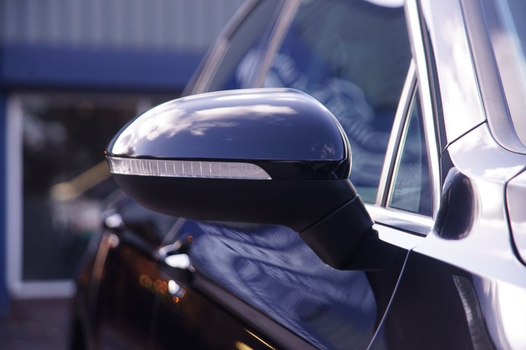 Used Volkswagen Passat 2021 for sale - 76148172: Photo 37