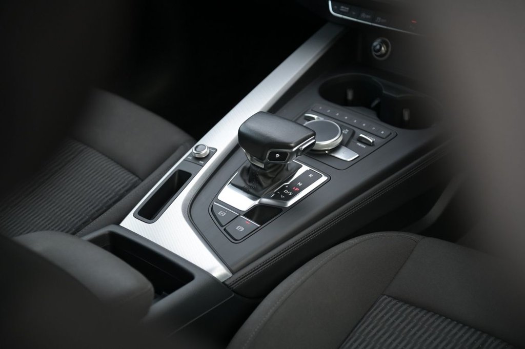 Used Audi A4 Avant 2019 for sale - 76821178: Photo 23