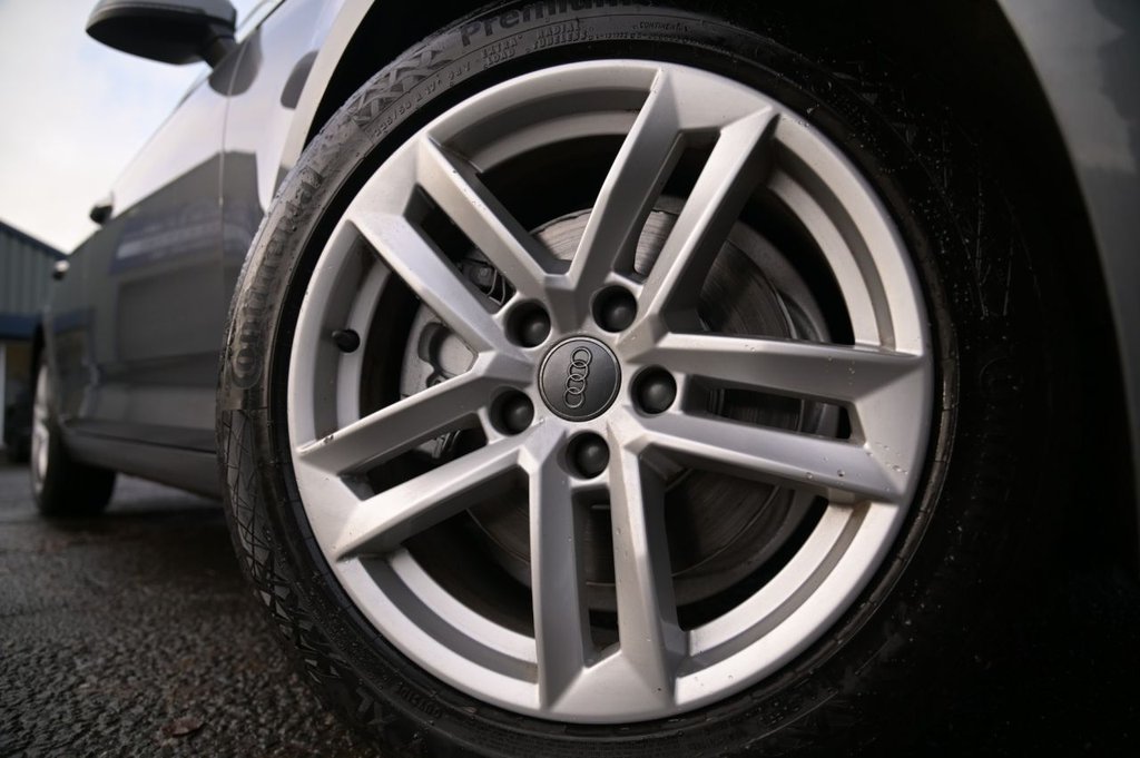 Used Audi A4 Avant 2019 for sale - 76821178: Photo 40