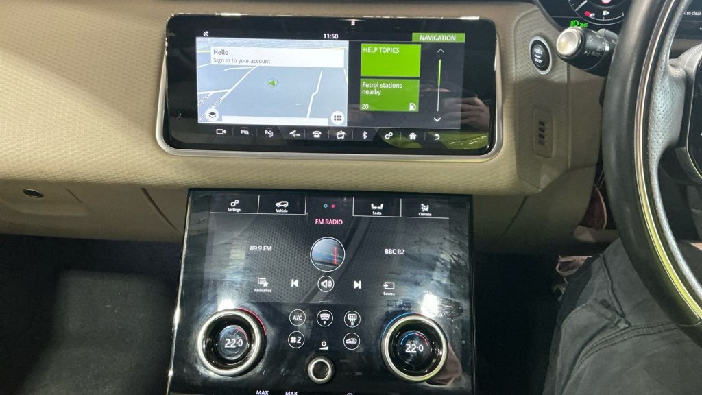 Used Land Rover Range Rover Velar 2019 for sale - 78212839: Photo 10