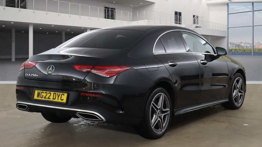 Used Mercedes-Benz CLA 2022 for sale - 76386409: Photo 2