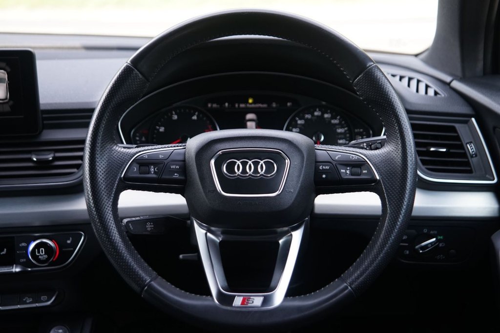 Used Audi Q5 2019 for sale - 76665479: Photo 10