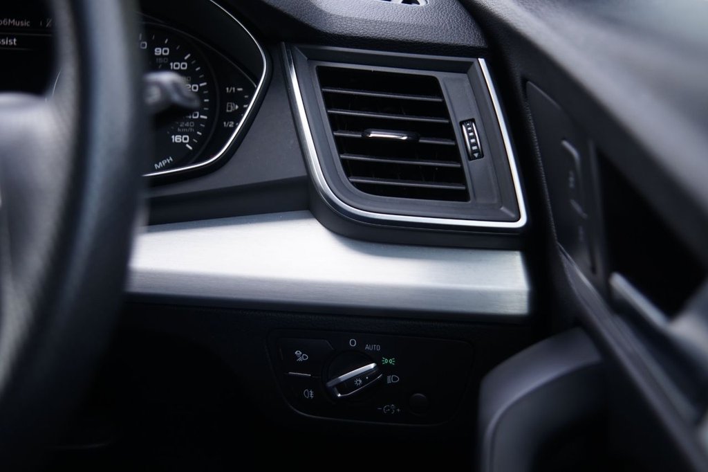 Used Audi Q5 2019 for sale - 76665479: Photo 16