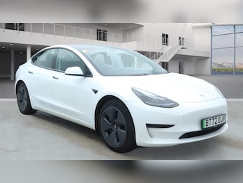 2022 (72) - RWD 4dr Auto