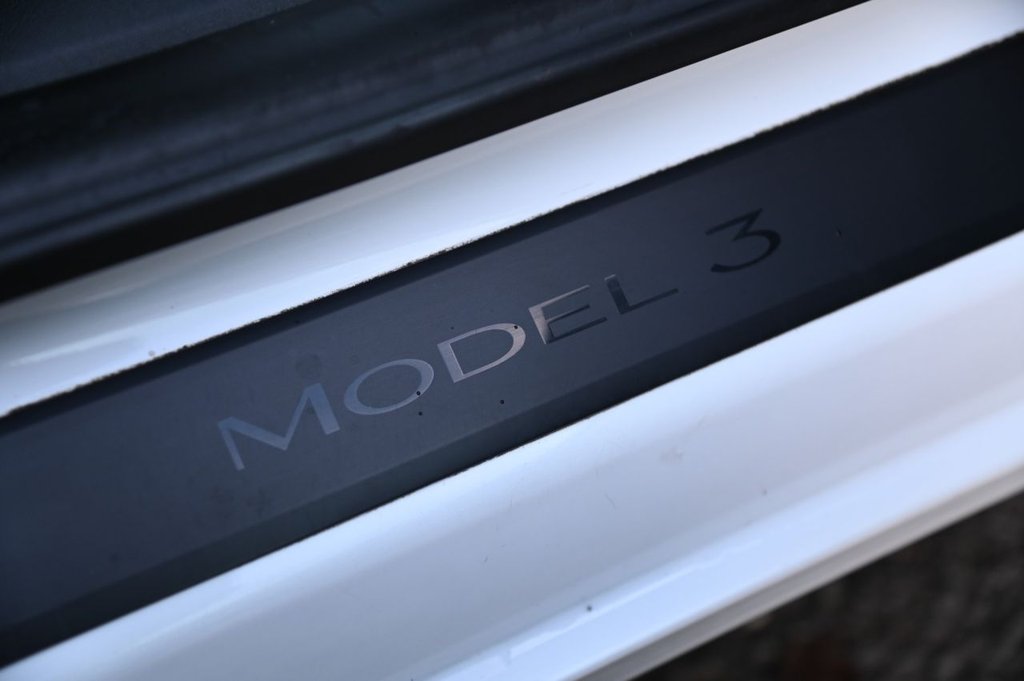 Used Tesla Model 3 2022 for sale - 76923840: Photo 22