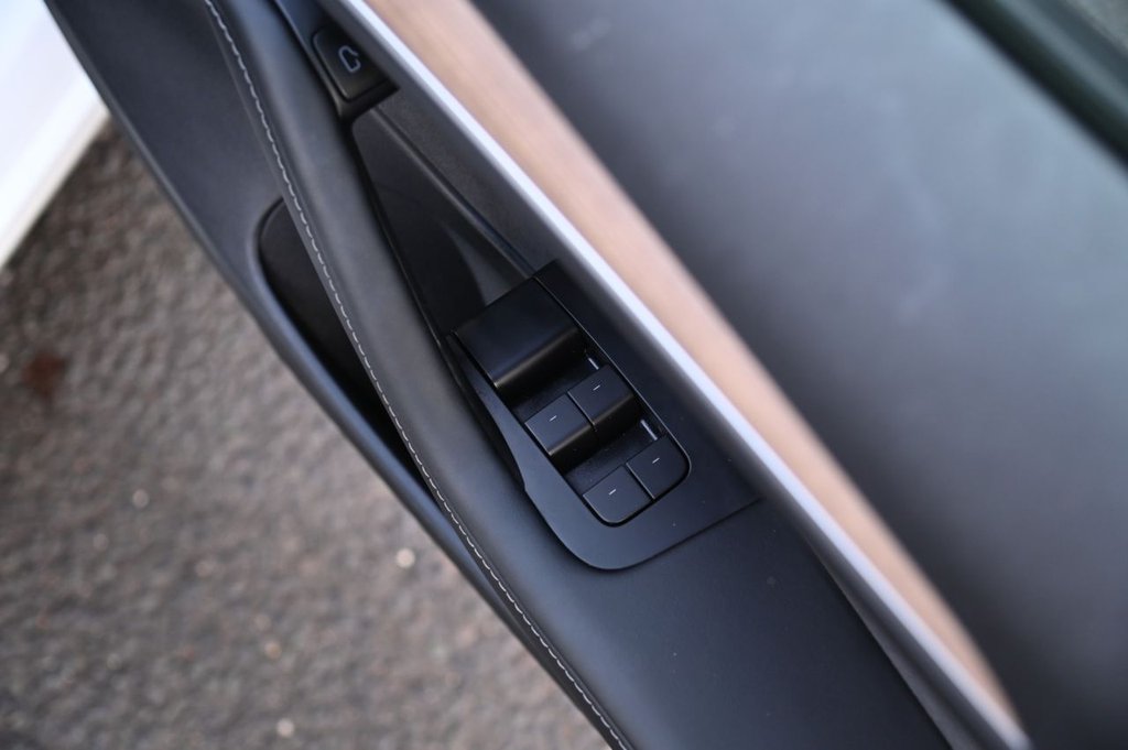 Used Tesla Model 3 2022 for sale - 76923840: Photo 23