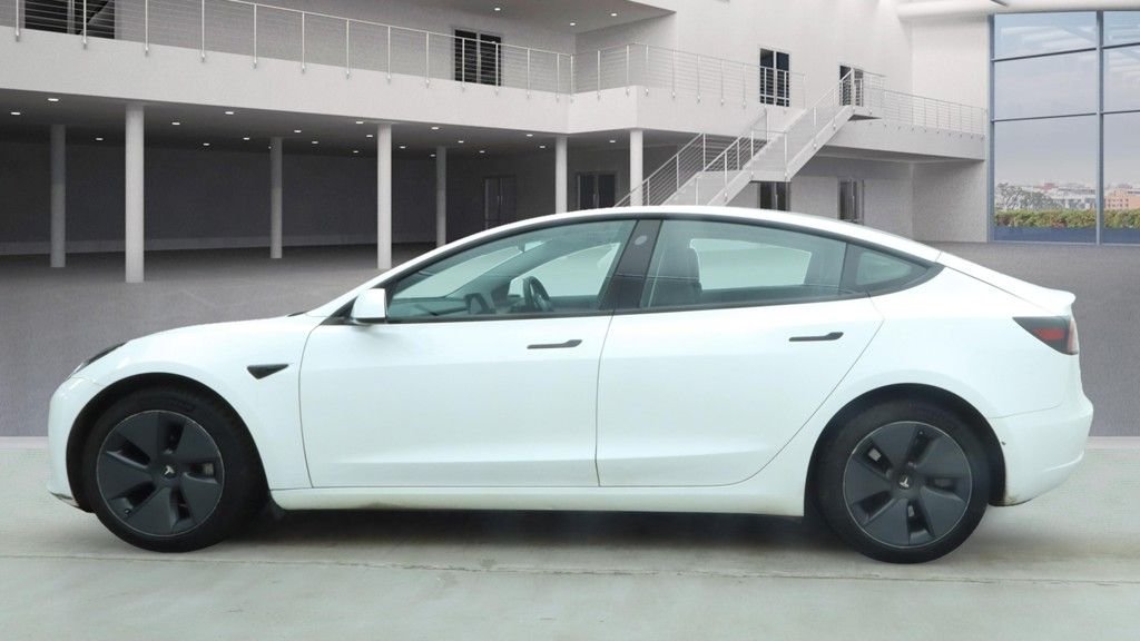 Used Tesla Model 3 2022 for sale - 76923840: Photo 4