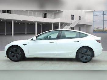 Used Tesla Model 3 2022 for sale - 76923840: Photo
