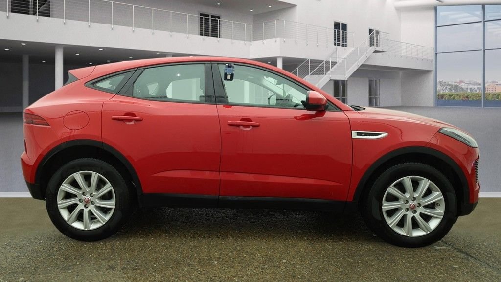 Used Jaguar E-Pace 2018 for sale - 77967647: Photo 5