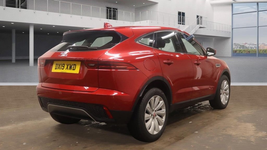 Used Jaguar E-Pace 2019 for sale - 76430088: Photo 2