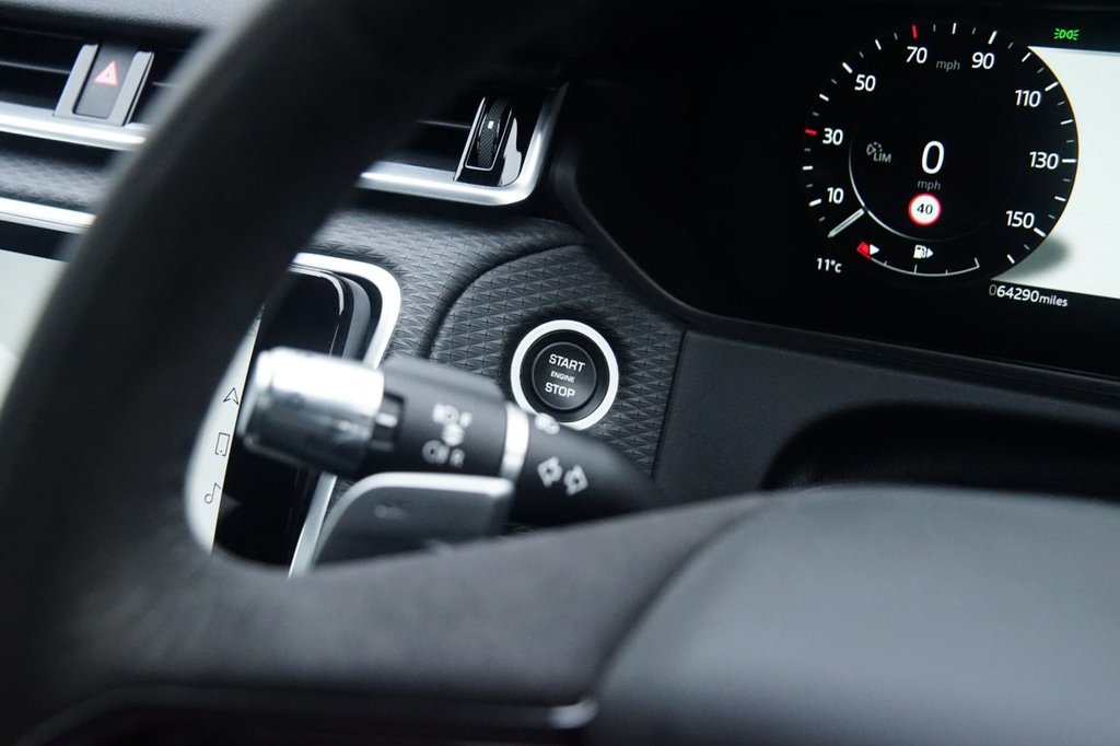 Used Land Rover Range Rover Velar 2022 for sale - 76546392: Photo 16