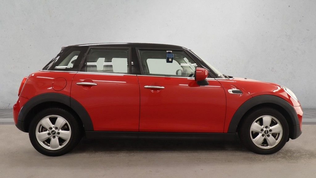 Used MINI Hatch 2019 for sale - 77200388: Photo 5