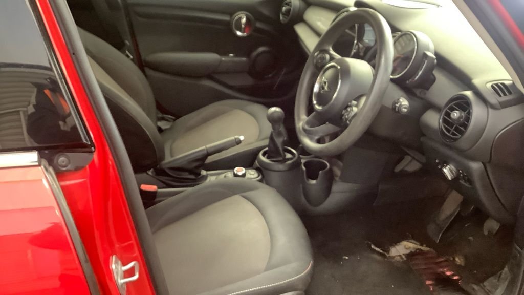 Used MINI Hatch 2019 for sale - 77200388: Photo 7