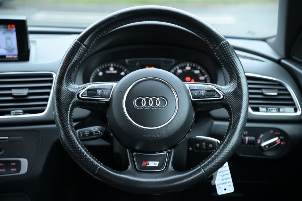 Used Audi Q3 2015 for sale - 76582832: Photo 11