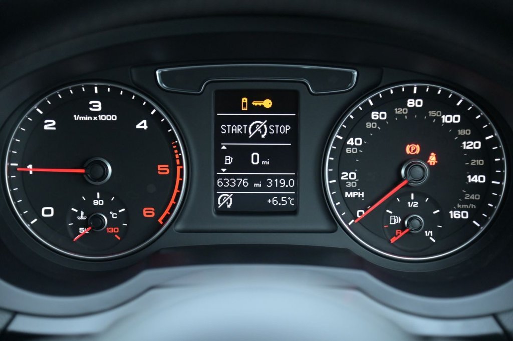 Used Audi Q3 2015 for sale - 76582832: Photo 14