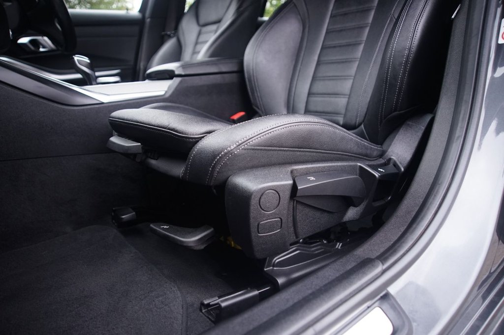 Used BMW 3 Series 2021 for sale - 75974010: Photo 25