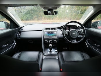 Used Jaguar E-Pace 2018 for sale - 79574538: Photo