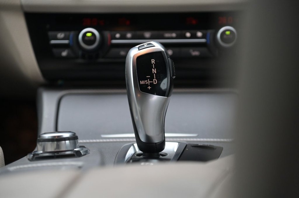 Used BMW 5 Series 2011 for sale - 76820799: Photo 25