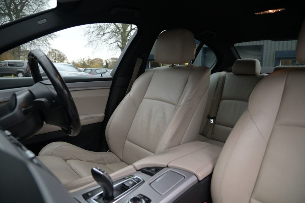 Used BMW 5 Series 2011 for sale - 76820799: Photo 28