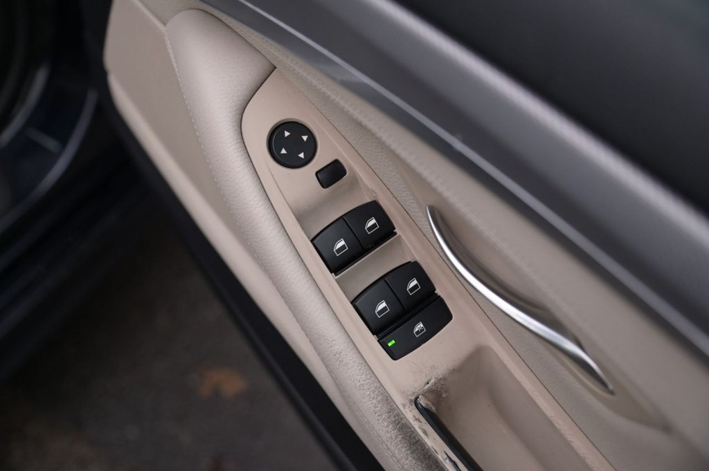 Used BMW 5 Series 2011 for sale - 76820799: Photo 31