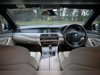 Used BMW 5 Series 2011 for sale - 76820799: Photo