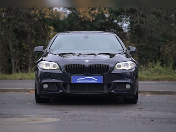 Used BMW 5 Series 2011 for sale - 76820799: Photo