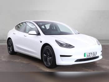 Used Tesla Model 3 2021 for sale - 79737785: Photo